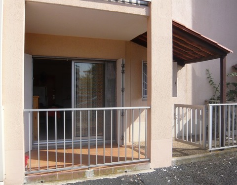 Vue de l'appartement et de la terrasse